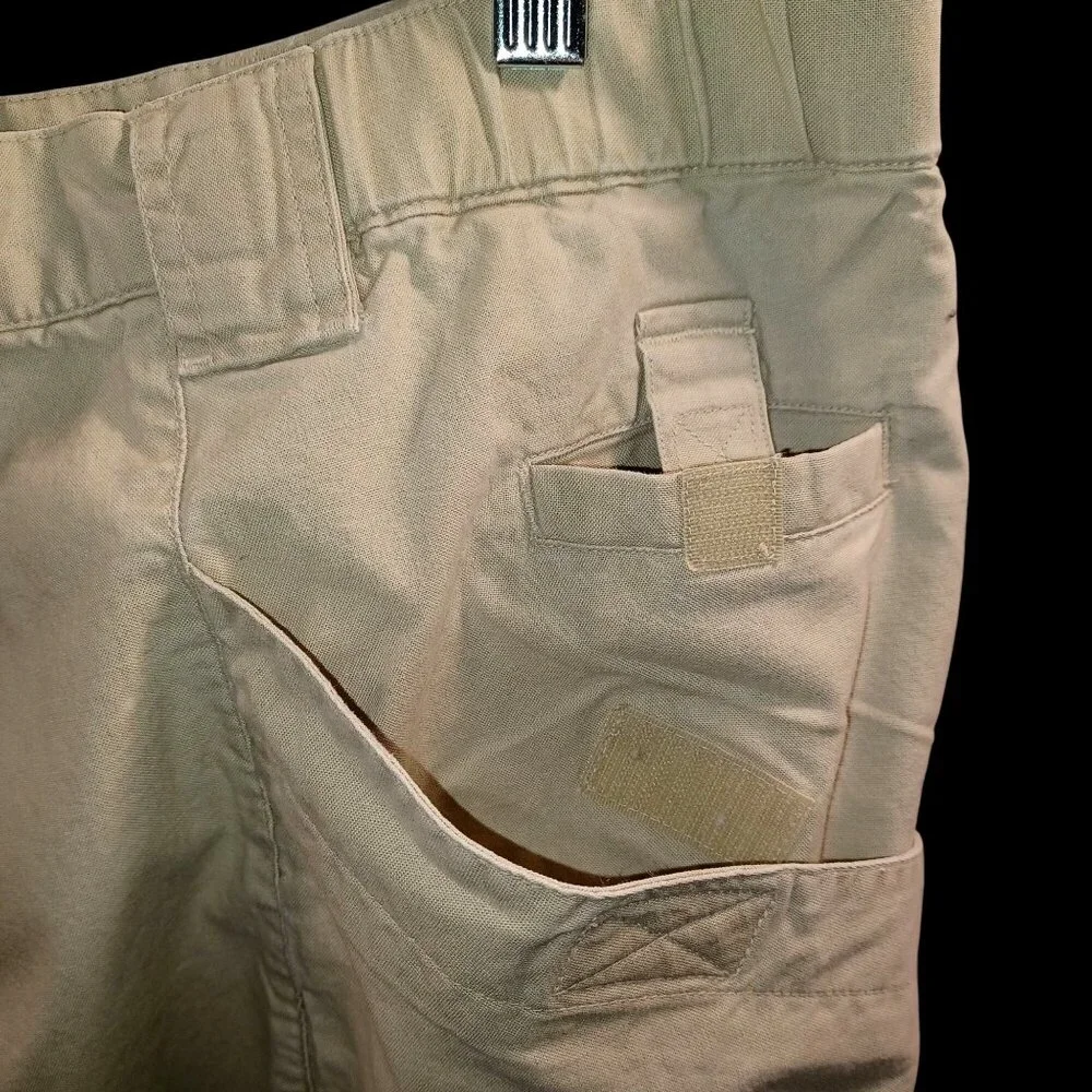 Columbia Mens 36x31 Cargo Classic Tan Pants Cabincore Utility Hiking Relaxed Fit